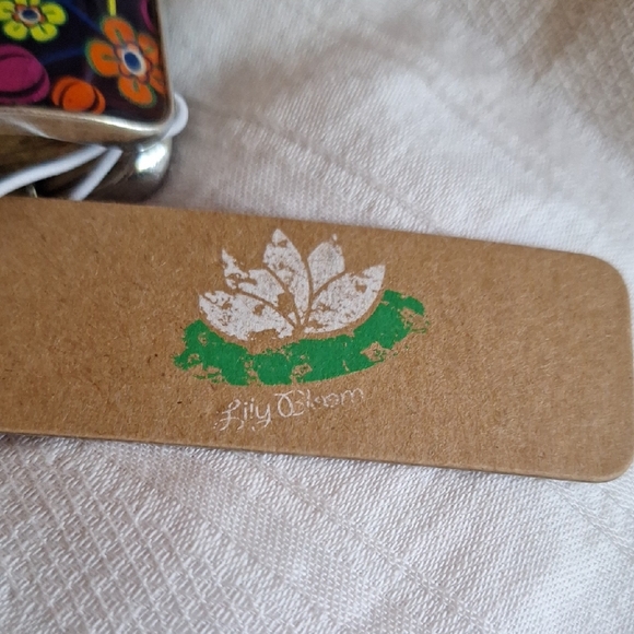 Lily Bloom Multicolor Floral Bangles - Picture 2 of 6